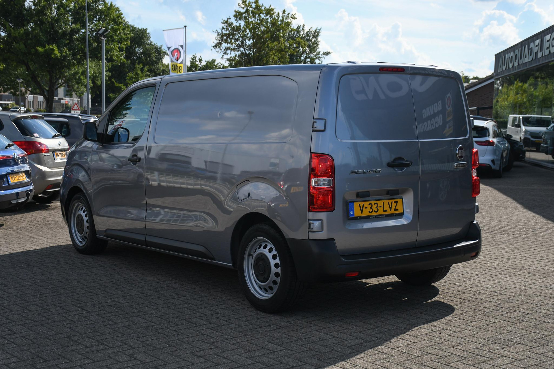 45986778-7.jpg